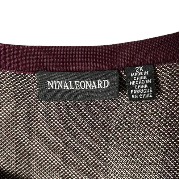 Vintage Two pieces sweater skirt set by Nina  Leonard. Burgundy, block core, - Picture 5 of 15